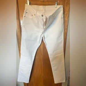 Men’s White 511 Levi Slim fit Denim Jeans size 33x32